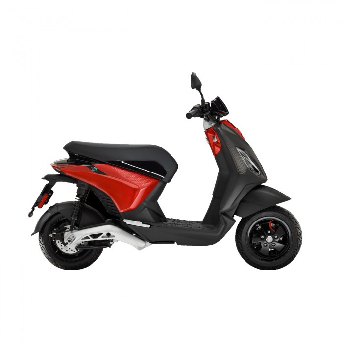 1+ E5 2.2 kW 45 km PIAGGIO GROUP